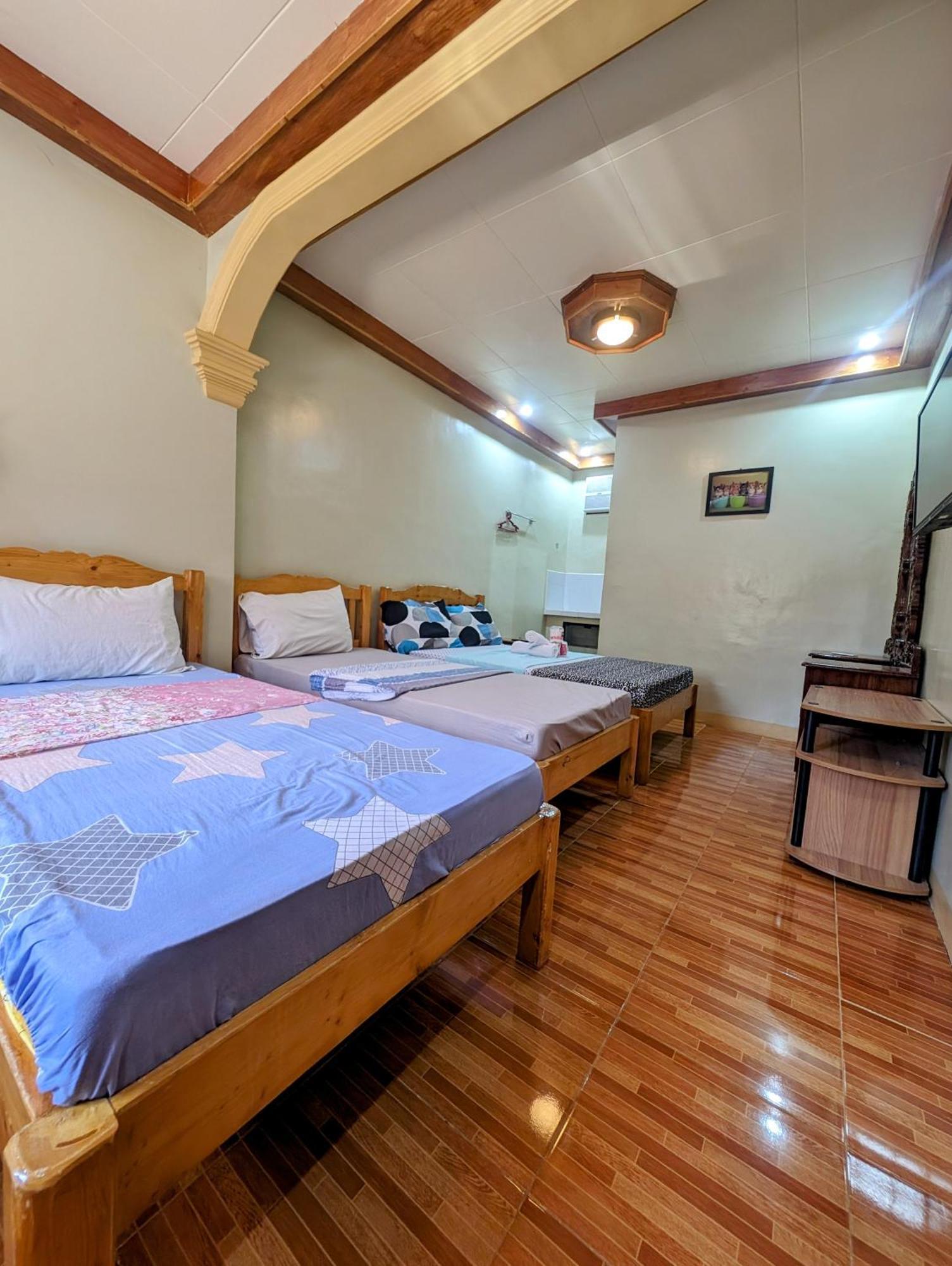 Screaming Gecko Hostel Air-Con Busuanga Exterior foto