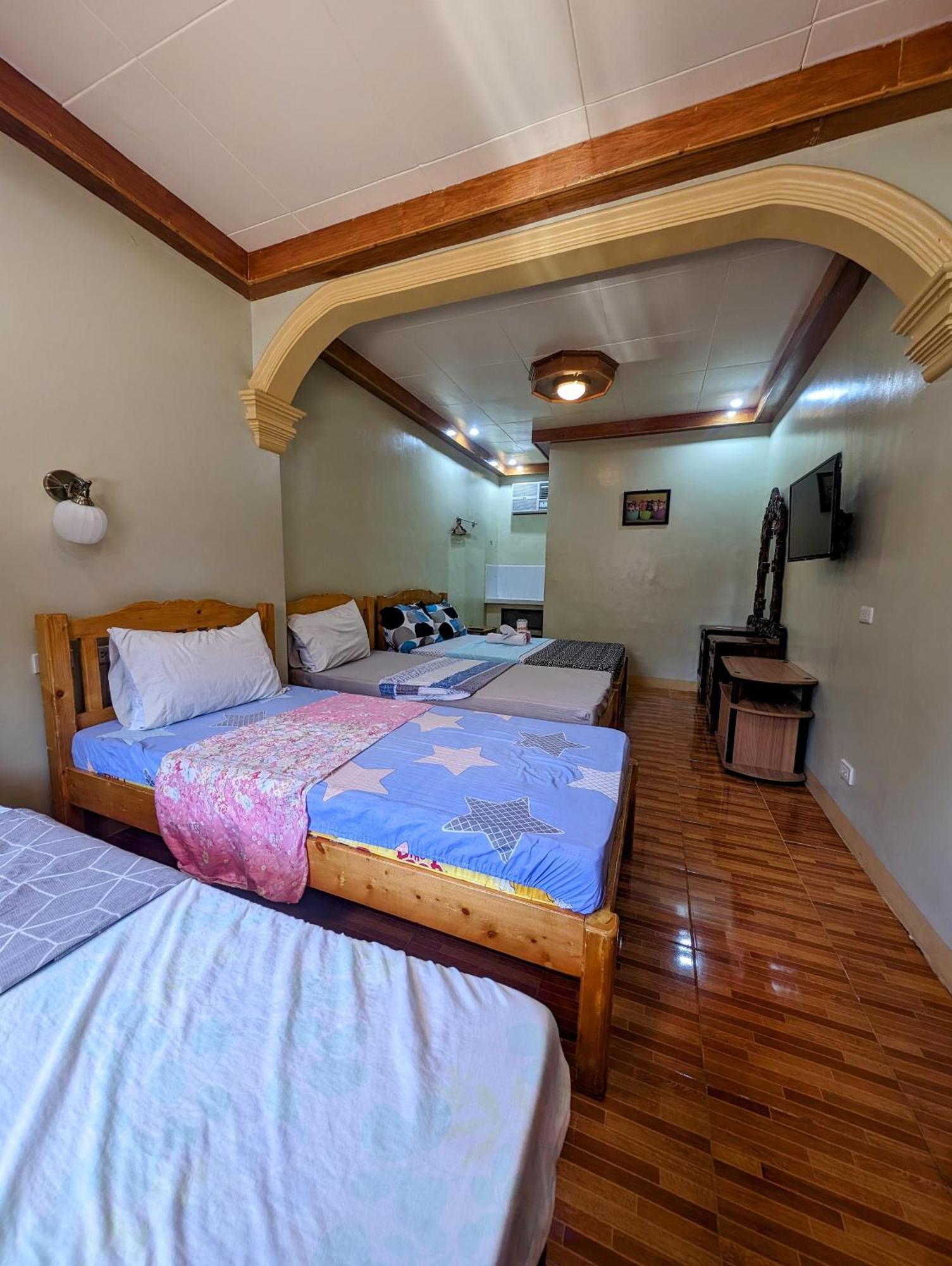 Screaming Gecko Hostel Air-Con Busuanga Exterior foto