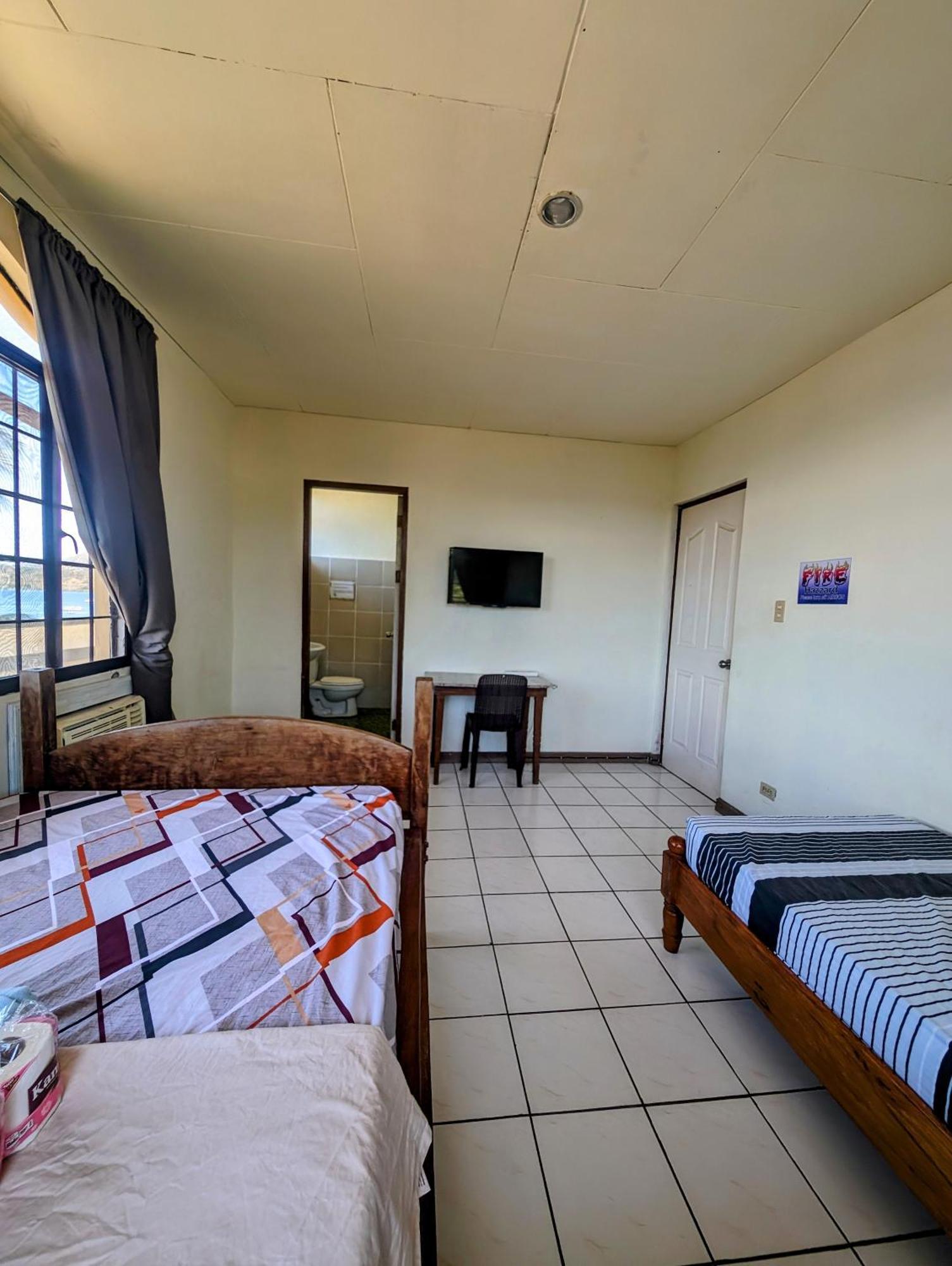 Screaming Gecko Hostel Air-Con Busuanga Exterior foto